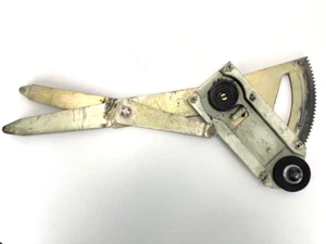 Genuine Holden HK HT HG  WINDOW REGULATOR - Picture 1 of 22