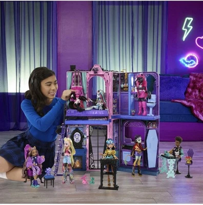 Monster High Boo-tique Hotel Playset – Boutique Dollhouse CHRISTMAS 2025 MATTEL - Image 1 of 4