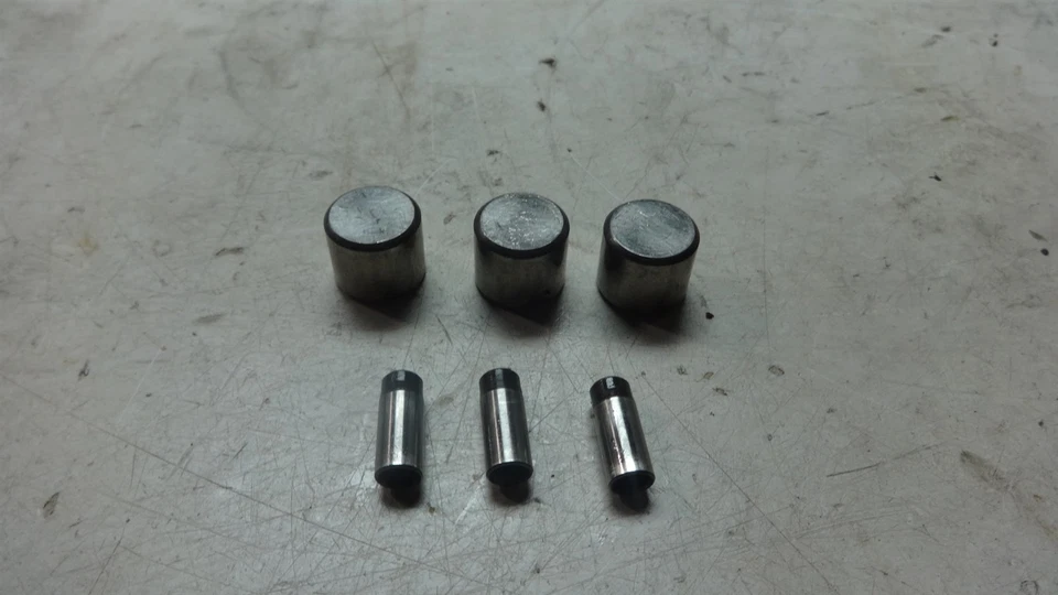 74 SUZUKI GT750 WATER BUFFALO SM215B. HERRAJES EMBRAGUE ARRANQUE MOTOR Foto 1 de 1