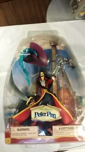 Modellino bambola Walt Disney VILLAINS 8" CAPTAIN HOOK nuovo con scatola - Foto 1 di 2