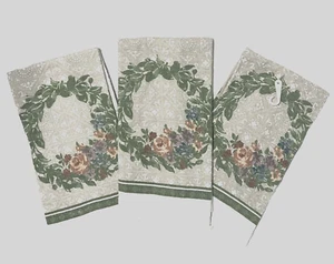 Kitchen Dish Towel Set Of 3 White Damask Green Leaf Flower Wreath Cotton 14x24” - Picture 1 of 11