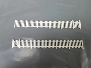 80x OO Gauge Model Railway Scenery Railings Picket Fencing 1:76 Hornby Scale - Picture 1 of 4