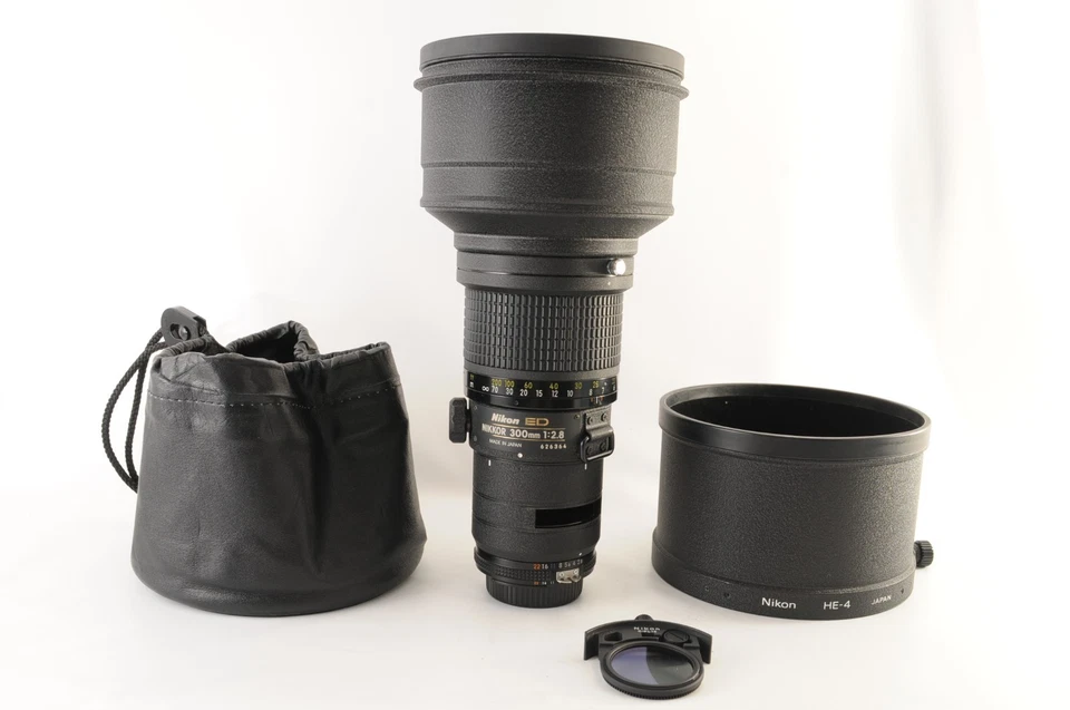 [Near MINT w/ Hood] Nikon Ai-s Nikkor 300mm f/2.8 ED IF MF Telephoto From JAPAN - Image 1 of 4