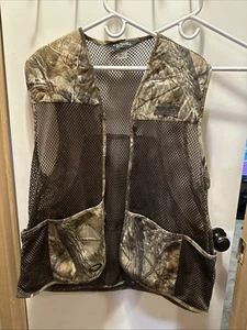 Walls Mesh Realtree Camo Hunting Vest Quilted Squirrel Dove Quail Rabbit Sz M - Picture 1 of 17
