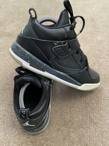 tenis jordan flight