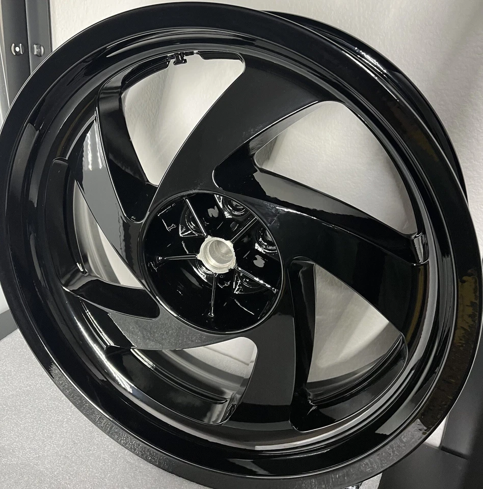 RUEDA TRASERA NEGRA HONDA 2001-17 GL1800 GOLDWING 16x5 42650-MCA-A00 DIRECTA Foto 1 de 4