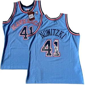 DIRK NOWITZKI SIGNED DALLAS MAVERICKS MITCHELL & NESS 1998-99 JERSEY JSA - Picture 1 of 7