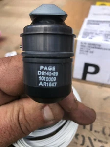 Page Toggle Switch D9140-29 1012009 AR1647 NSN: 5930-99-831-6476. Ex MOD - Picture 1 of 6