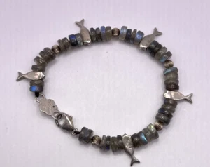 Labradorite Bead and Sterling Silver Fish Bracelet Artisan signed 7" - Picture 1 of 10
