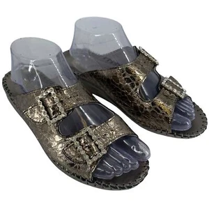 LA PLUME Size 39 Leather Slides Silver Rhinestone Buckles Italy Metallic Sandals - Picture 1 of 13