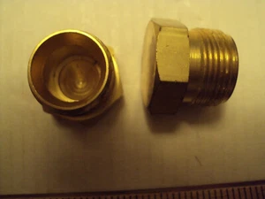 B-810-C, Swagelok 1/2 cap, brass; lot of 2 each - Picture 1 of 1