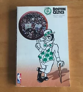 Boston Celtics Official 1993-1994 NBA Basketball Media Guide Lucky - Bild 1 von 2