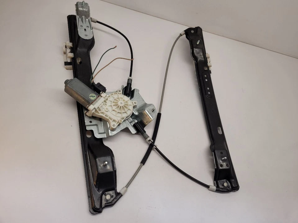 09-19 FORD FLEX Driver Rear LH Window Regulator WO Motor 8A8Z7427009A        Foto 1 de 4