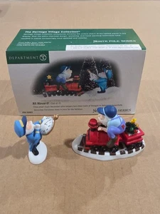 Department 56 North Pole Series ¡Todo a bordo! #56803 - Imagen 1 de 9