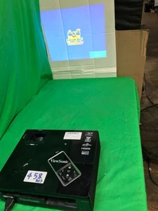 VIEWSONIC PROJEKTOR VS14931/627 LAMPENSTUNDEN ** - Bild 1 von 8