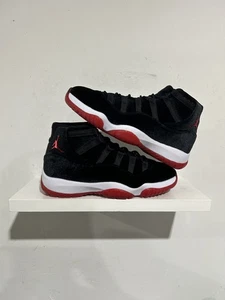 JORDAN 11 VELVET BRED SIZE 10.5W (9M) PREOWNED - Picture 1 of 7
