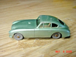 Matchbox 53 Aston Martin grau Plastikräder Lesney England 1/64 j50 - Bild 1 von 7