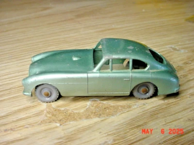 Ruedas de plástico gris Matchbox 53 Aston Martin Lesney England 1/64 j50 Foto 1 de 4
