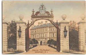 Postal Gateway, The Breakers NEWPORT, RI Vanderbilt Mansion coloreada a mano de la década de 1910 - Imagen 1 de 2