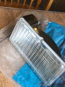 NOS OEM FORD 83 -? TAURUS E3DZ-13201-A Parking A NOS E3DZ LAMP ASSY. - Left hand - Picture 1 of 7