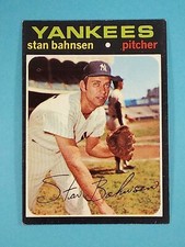 1971 Topps Stan Bahnsen New York Yankees #184 VG small ink mark on back ⚾