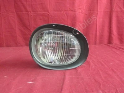 Lámpara de conducción transparente montada en parachoques Dodge Intrepid 1993-1997 para mano derecha NOS OEM Foto 1 de 4