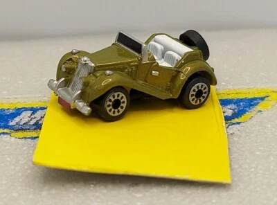 Vintage Micro Machines MG TF Olive Green 1999 Bonus Vehicle  - Image 1 of 4