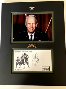 Gen George S Patton IV authenicated signature - Picture 1 of 2