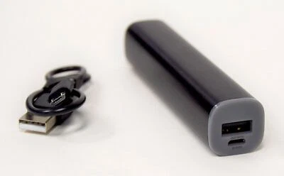 NEW Insignia 2600mAh Portable Battery Charger Pack w/USB Cable LIPSTICK SIZE - Image 1 of 3