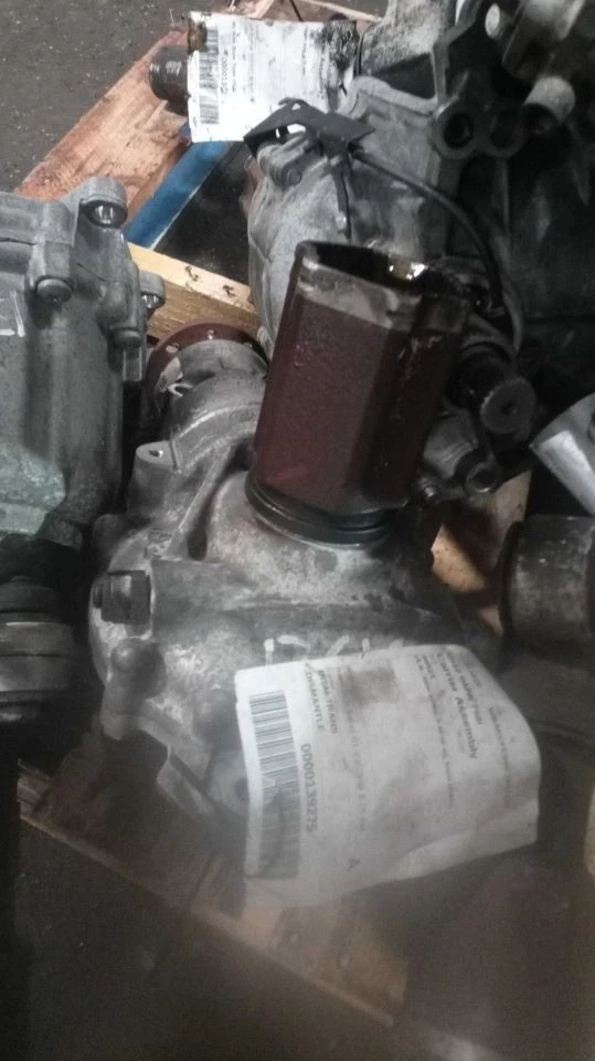 Carrier 4.4L Twin Turbo relación 3.46 delantero AWD se adapta a 10-12 BMW 750i 377918 Foto 1 de 1