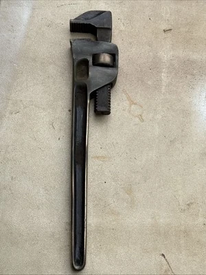 Chave de tubo reto AMPCO W-213 18 polegadas vintage - Imagem 1 de 4