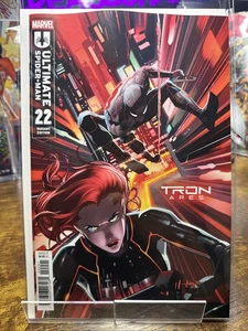 ULTIMATE SPIDER-MAN #22 JAVIER FERNANDEZ TRON: ARES VARIANT MARVEL - Picture 1 of 2