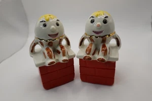 Regal China Vintage Humpty Dumpty Salt & Pepper Shakers To Go With Cookie Jar - Picture 1 of 24