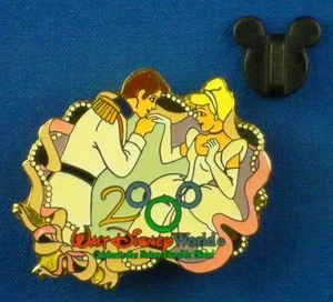 Pin Disney Cenicienta y Príncipe Encantador 2000 Serie de Bodas Julio WDW LE # 2170 - Imagen 1 de 4