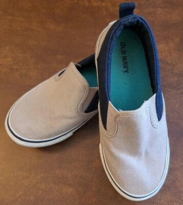 Tênis Old Navy Masculino Tamanho 9 Cinza Sapato Slip On Infantil  - Imagem 1 de 3