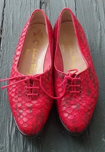 Scarpe boutique vintage Salvatore Ferragamo rosso e nero stile rettile pelle taglia 5B - Foto 1 di 12