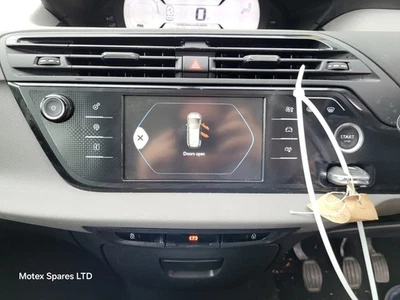 Pantalla y control estéreo multimedia Citroen C4 Grand Picasso MK2 2013-18 Foto 1 de 4