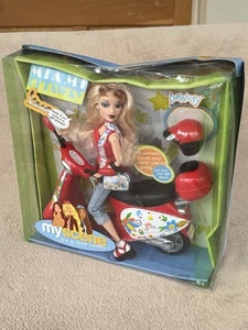 Barbie My Scene Doll Miami Getaway Delancey With Red Vespa 2004 New Damaged Box - Picture 1 of 5