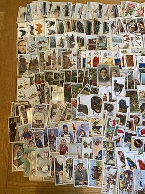 JOB LOT OF 400 CIGARETTE CARDS INCLUDING TWO PART SETS  - Image 1 of 4