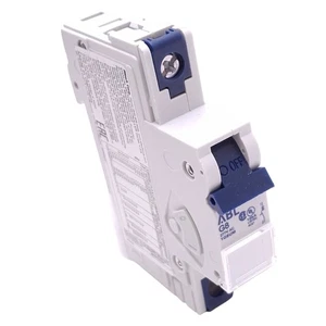 Altech ABL Sursum 1G8UM Circuit Breaker, 1-Pole, 8A, 277VAC Max, DIN Rail - Picture 1 of 6