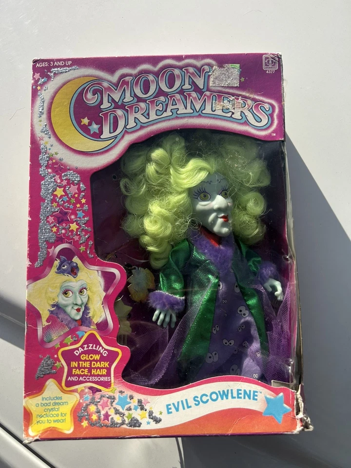 MUÑECA DE COLECCIÓN HASBRO 1986 MOON DREAMERS EVIL SCOWLENE BRILLA EN LA OSCURIDAD #4377 Foto 1 de 1