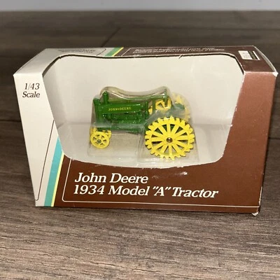 ERTL John Deere 1934 Model "A" Tractor 5598 Die Cast 1/43 Scale - Image 1 of 4