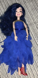 Disney Descendants Doll - Royal Coronation Evie Isle of the Lost Doll Blue Dress - Picture 1 of 4