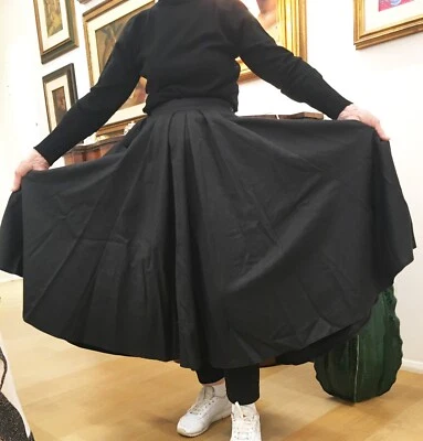 Wide vicuña skirt – Victor Brie, high fashion, size 40 - Image 1 of 4