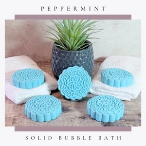 Bubble Bar | Peppermint. - Picture 1 of 5