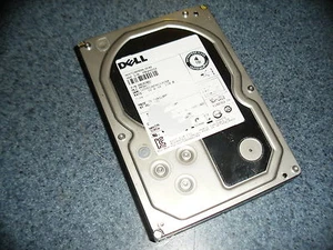 Dell / Hitachi 4Tb SAS6GB/s 7200RPM, 64Mb Cache 3.5" Drive HUS724040ALS640 7J9RN - Afbeelding 1 van 1