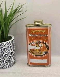 VINTAGE CANADIAN PURE MAPLE SYRUP 250 ml - Tin Jug Unopened Full - Picture 1 of 11
