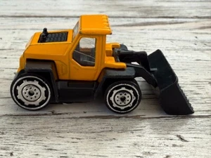 Tesco Carousel Toy Car TRU2 - Picture 1 of 7