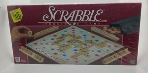 Vintage 1998 Scrabble Brettspiel #4024 Hasbro Milton Bradley neu fabrikversiegelt  - Bild 1 von 5