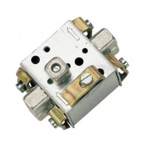 FRACARRO DERIVATORE DI SEGNALE 4 USCITA CAD14 220454 - Foto 1 di 1